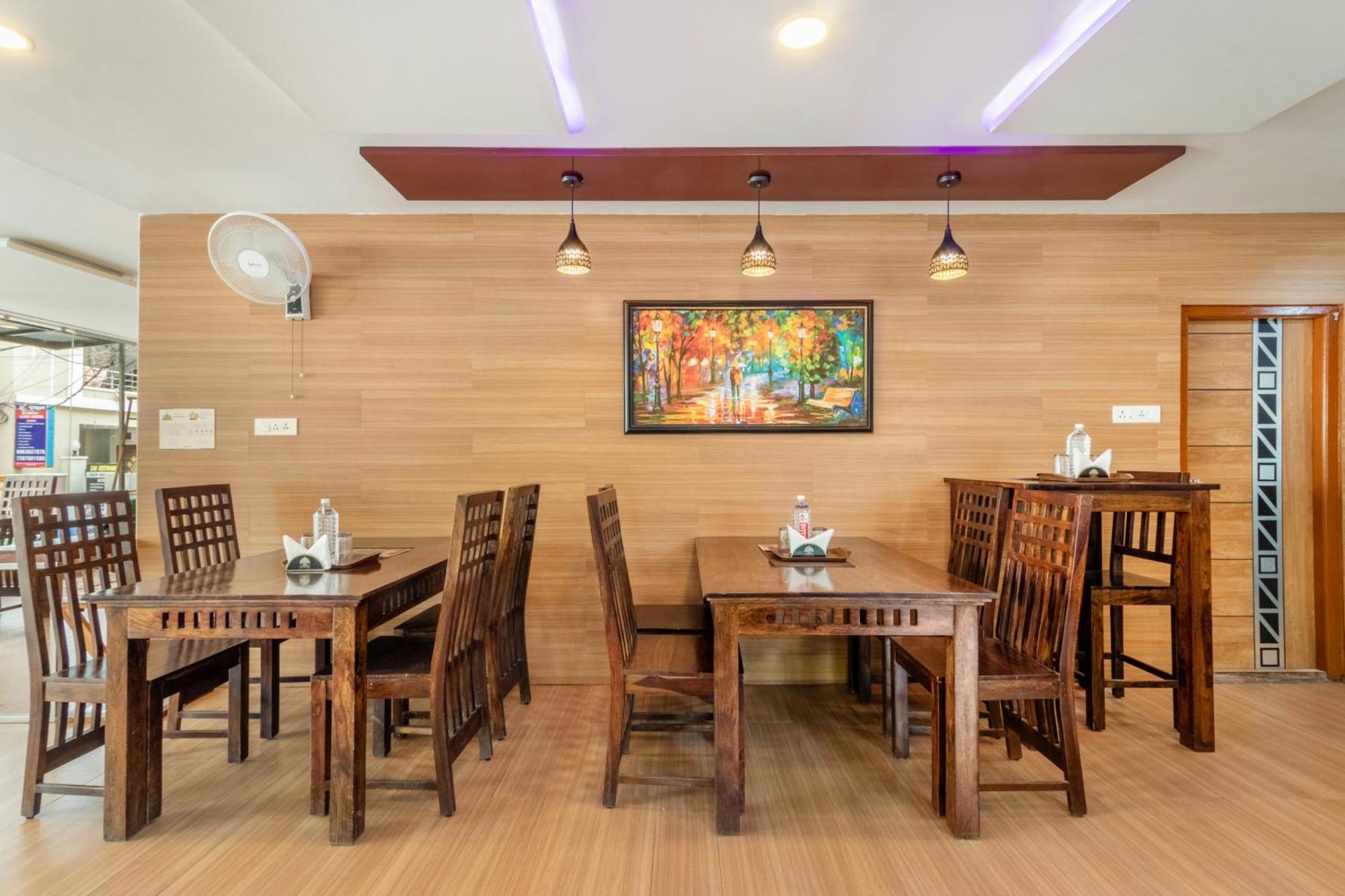 فندق Treebo Purple Square حيدر أباد المظهر الخارجي الصورة